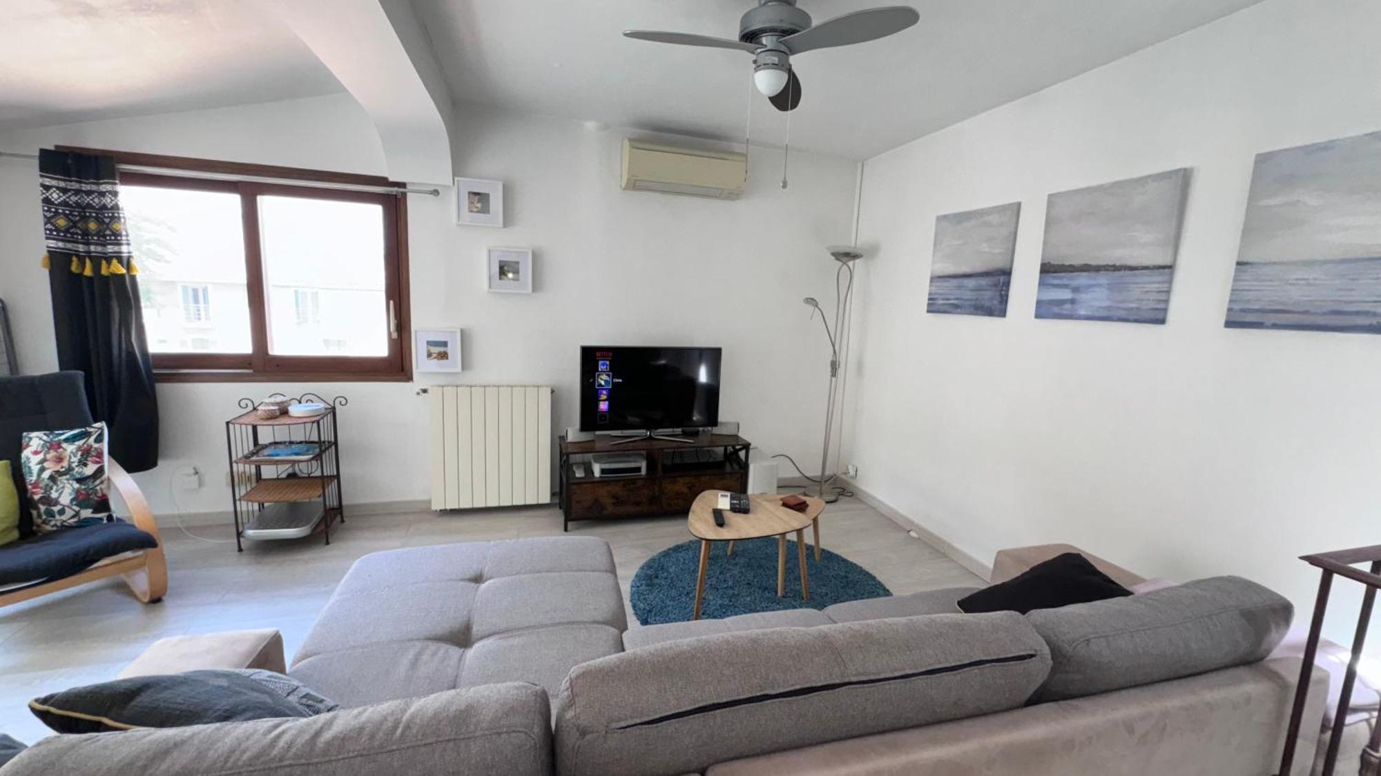 La Mouette Bleue Maison De Ville Individuelle Et Climatisee มาร์ติกส์ ภายนอก รูปภาพ