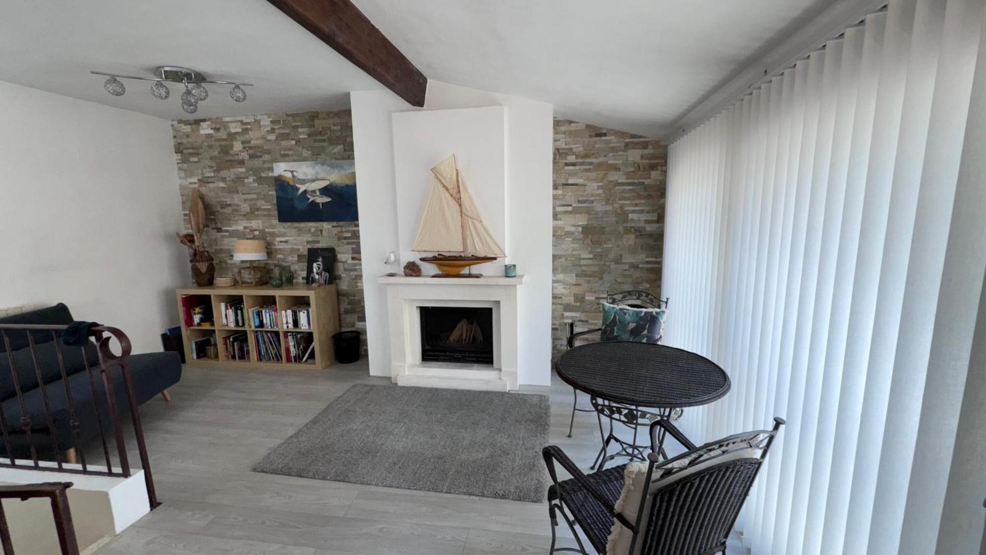 La Mouette Bleue Maison De Ville Individuelle Et Climatisee มาร์ติกส์ ภายนอก รูปภาพ