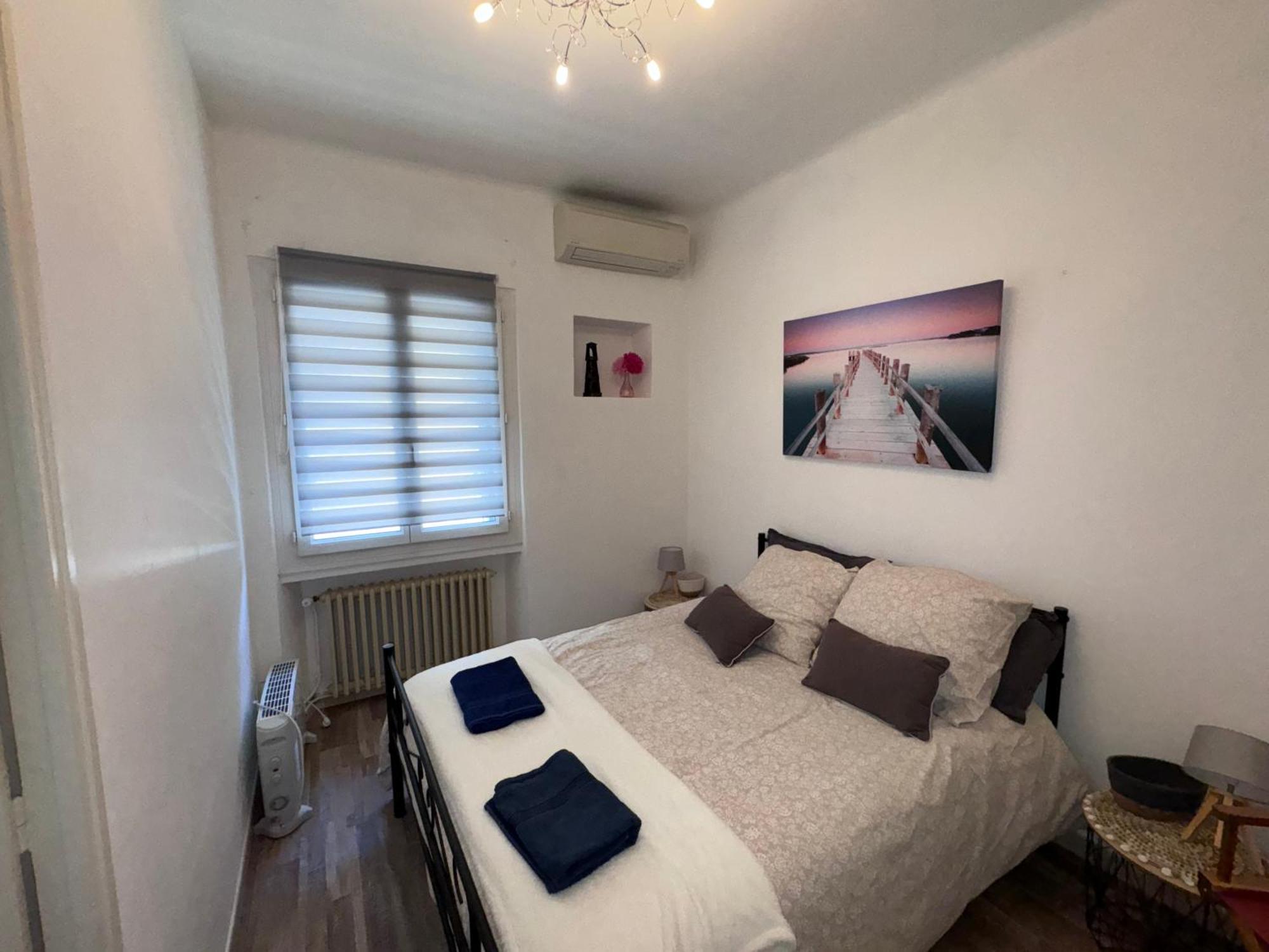 La Mouette Bleue Maison De Ville Individuelle Et Climatisee มาร์ติกส์ ภายนอก รูปภาพ